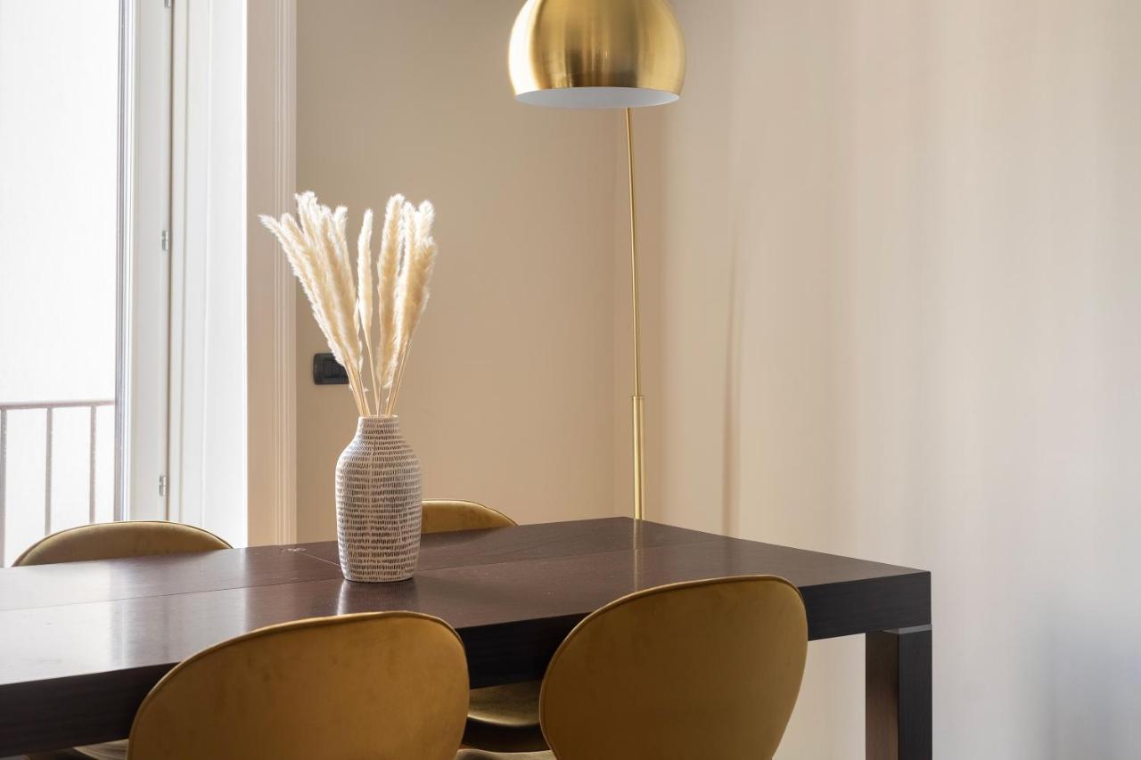 Santa Tecla Living Faravelli 4 Apartment Милано Екстериор снимка
